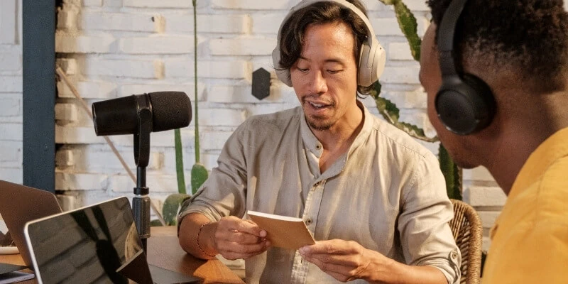 improve-credibility-through-podcast